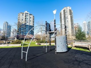 Photo 14: 807 4182 DAWSON Street in Burnaby: Brentwood Park Condo for sale in "Tandem 3" (Burnaby North)  : MLS®# R2699930