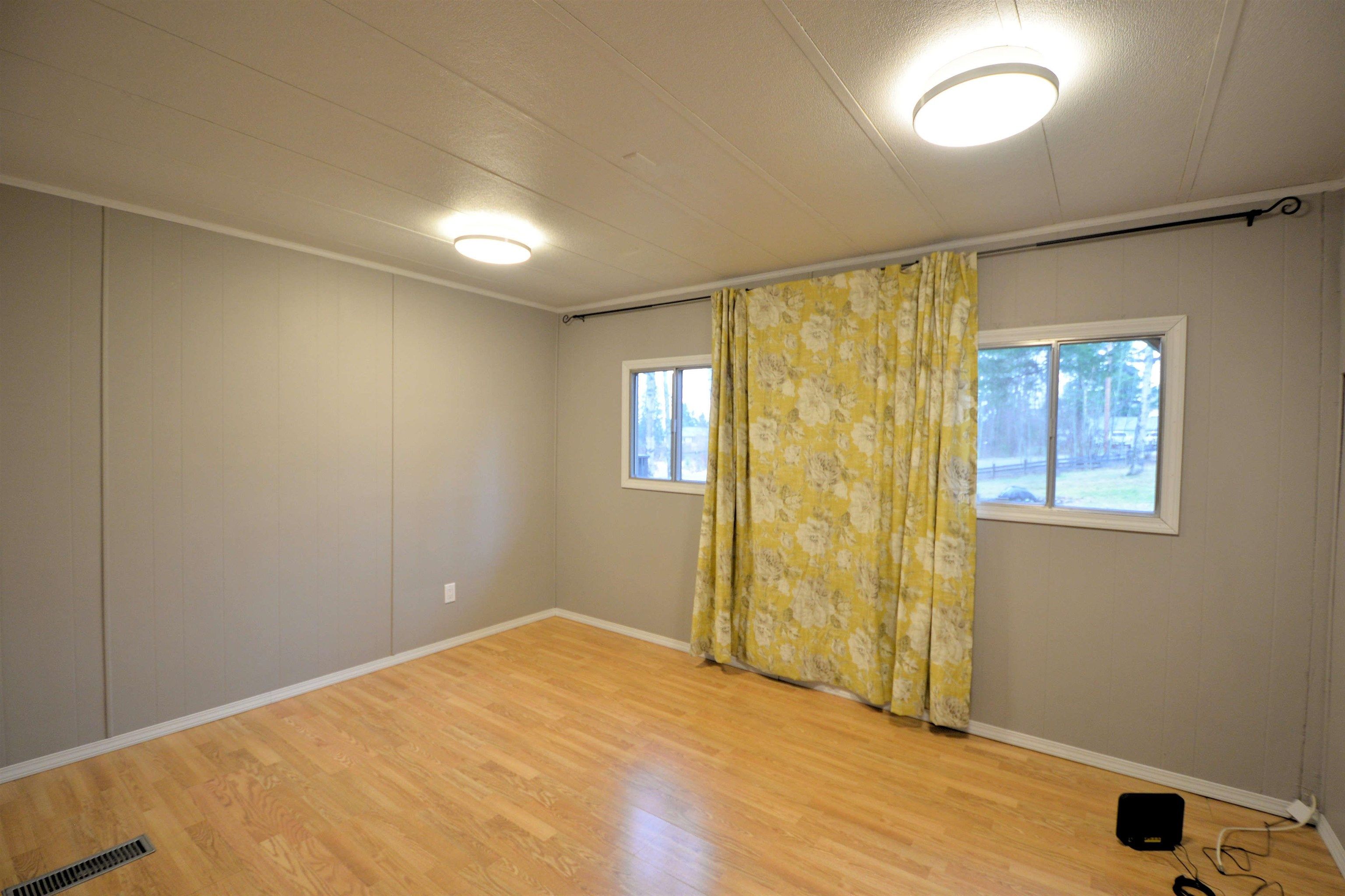 Photo 12: Photos: 7105 CARIBOU Road in Prince George: Lafreniere Manufactured Home for sale in "Lafreniere" (PG City South (Zone 74))  : MLS®# R2637822