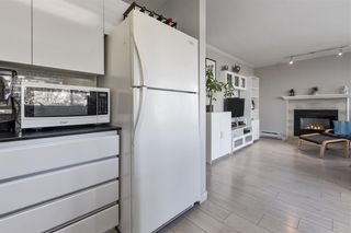 Photo 14: 305 868 W 16TH Avenue in Vancouver: Cambie Condo for sale in "Willow Springs" (Vancouver West)  : MLS®# R2560619