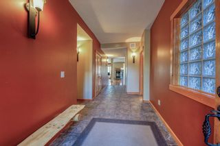 Photo 3: 310 107 Armstrong Place: Canmore Apartment for sale : MLS®# A2116102