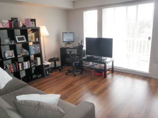 Photo 4: 208 12283 224 Street in Maple Ridge: West Central Condo for sale in "THE MAXX" : MLS®# R2249005