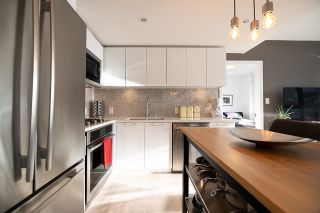 Photo 4: 607 8538 RIVER DISTRICT Crossing in Vancouver: South Marine Condo for sale (Vancouver East)  : MLS®# R2747265