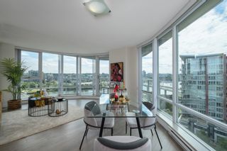 Photo 2: 1506 918 COOPERAGE Way in Vancouver: Yaletown Condo for sale in "The Mariner" (Vancouver West)  : MLS®# R2761698