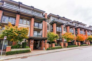 Photo 2: 404 738 E 29TH Avenue in Vancouver: Fraser VE Condo for sale in "CENTURY" (Vancouver East)  : MLS®# R2121779