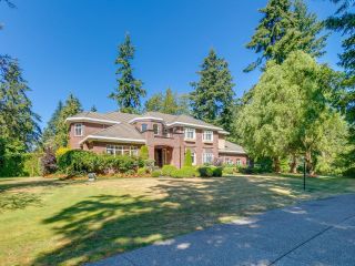 Photo 3: 13929 32 Avenue in Surrey: Elgin Chantrell House for sale (South Surrey White Rock)  : MLS®# R2714945