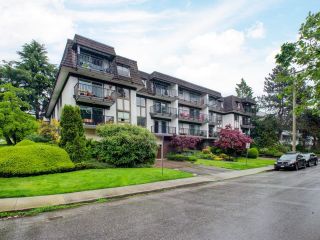 Photo 17: 101 270 W 1ST Street in North Vancouver: Lower Lonsdale Condo for sale in "DORSET MANOR" : MLS®# R2698529