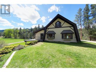 Photo 2: 574 RELKEY Road in Summerland: House for sale : MLS®# 10305034