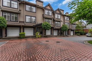 Photo 2: 43 19448 68 Avenue in Surrey: Clayton Townhouse for sale in "NUOVO" (Cloverdale)  : MLS®# R2875595