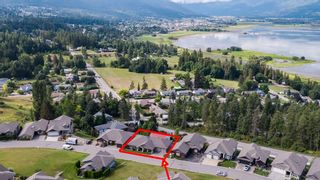 Photo 4: 21 2990 Northeast 20 Street in Salmon Arm: The Uplands House for sale (Salmon Arm NE) 