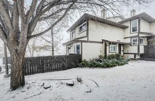 Photo 1: 16 115 Bergen Road NW in Calgary: Beddington Heights Row/Townhouse for sale : MLS®# A2013728