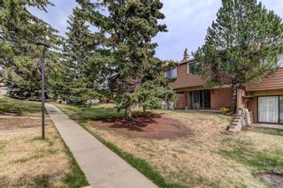 Photo 26: 12 4940 39 Avenue SW in Calgary: Glenbrook Row/Townhouse for sale : MLS®# A2001522