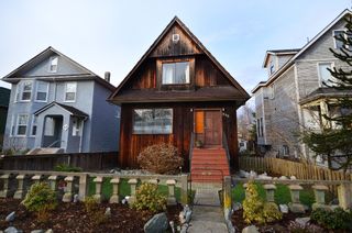 Photo 1: 535 E 11TH Avenue in Vancouver: Mount Pleasant VE House for sale (Vancouver East)  : MLS®# V935671