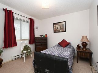 Photo 12: 728 Stancombe Pl in Esquimalt: Es Gorge Vale House for sale : MLS®# 842068