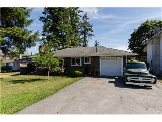 Photo 1: 17400 58A Avenue in Surrey: Cloverdale BC House for sale (Cloverdale)  : MLS®# F1447318