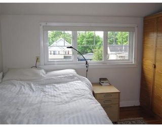 Photo 9: 2070 E 8TH AV in Vancouver: House for sale : MLS®# V831154