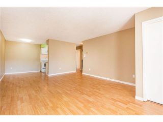 Photo 11: 106 1955 WOODWAY Place in Burnaby: Brentwood Park Condo for sale in "DOUGLAS VIEW" (Burnaby North)  : MLS®# V1117607