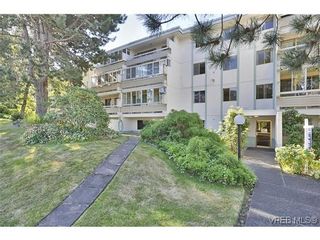 Photo 1: 317 1025 Inverness Road in VICTORIA: SE Quadra Residential for sale (Saanich East)  : MLS®# 319707