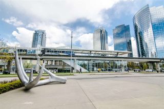 Photo 20: 2006 6461 TELFORD Avenue in Burnaby: Metrotown Condo for sale in "METROPLACE" (Burnaby South)  : MLS®# R2365070