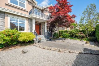 Photo 2: 1455 W 58TH Avenue in Vancouver: South Granville House for sale (Vancouver West)  : MLS®# R2784074