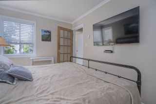 Photo 17: 203 1665 ARBUTUS Street in Vancouver: Kitsilano Condo for sale in "The Beaches" (Vancouver West)  : MLS®# R2463318