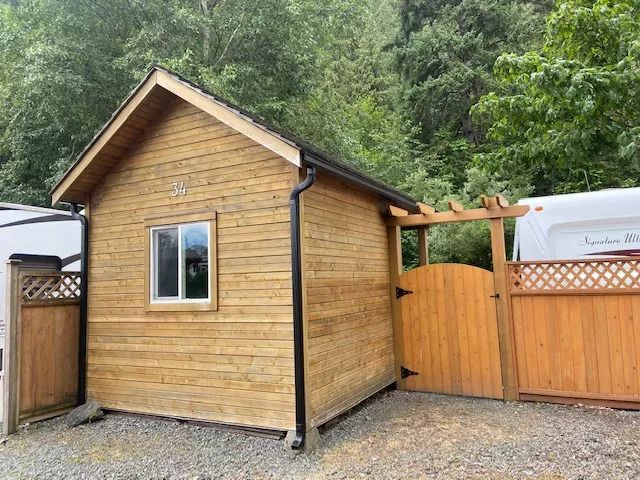 Main Photo: 670 Hot Springs Rd. in Harrison Hot Springs: Condo for sale (Harrison Lake) 