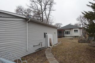 Photo 41: 50 Berrydale Avenue in Winnipeg: St Vital Residential for sale (2D)  : MLS®# 202308664