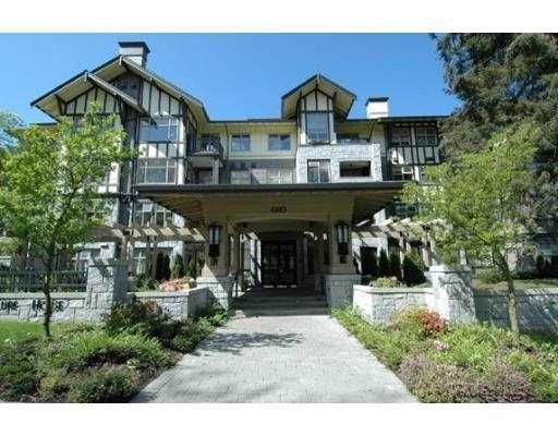 Main Photo: 4885 VALLEY Drive in Vancouver: Quilchena Condo for sale in "MACLURE HOUSE" (Vancouver West)  : MLS®# V624832