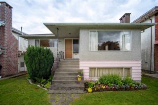 Photo 1: 2218 E 39TH Avenue in Vancouver: Victoria VE House for sale (Vancouver East)  : MLS®# R2592058