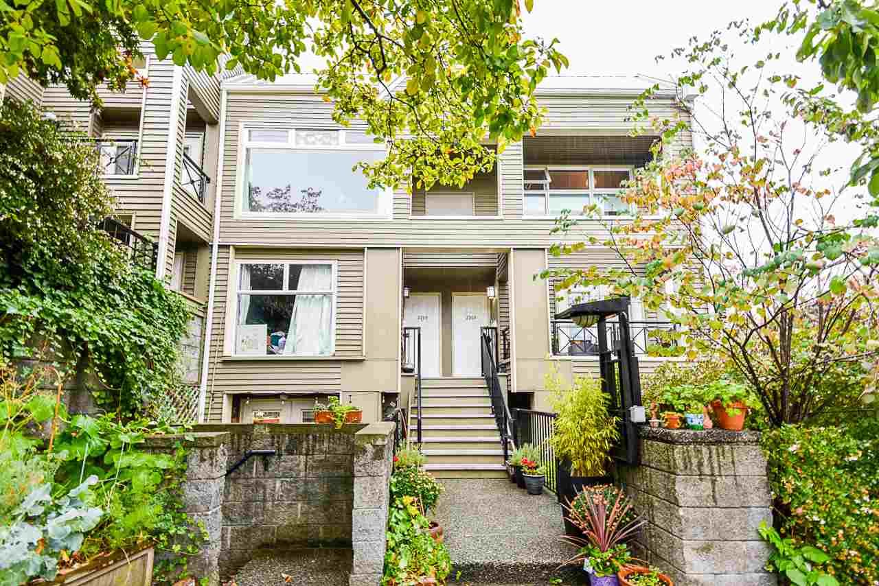 Main Photo: 2203 ALDER Street in Vancouver: Fairview VW Townhouse for sale (Vancouver West)  : MLS®# R2508720