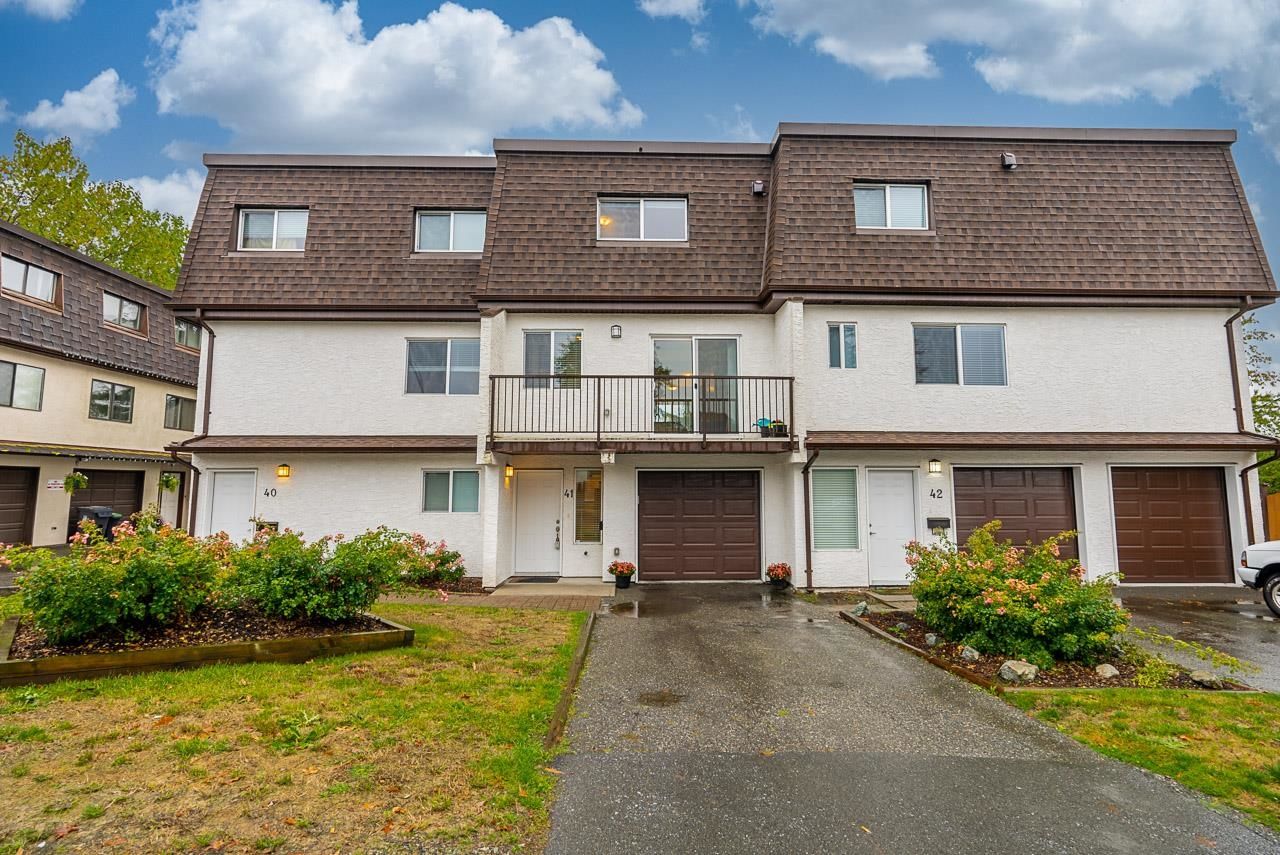 Main Photo: 41 27125 31A Avenue in Langley: Aldergrove Langley Townhouse for sale in "CREEKSIDE ESTATES" : MLS®# R2736445