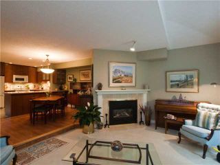 Photo 3: 3944 INDIAN RIVER Drive in North Vancouver: Indian River Townhouse for sale in "HIGHGATE TERRACE" : MLS®# V875032