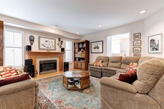 Photo 6: 1332 SILVAN FOREST Drive in Burlington: House for sale : MLS®# H4174233
