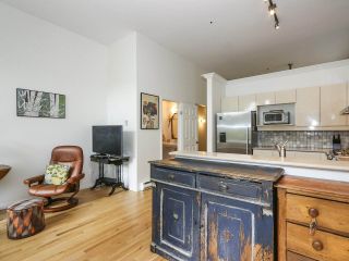 Photo 12: 2626 W 2ND Avenue in Vancouver: Kitsilano 1/2 Duplex for sale (Vancouver West)  : MLS®# R2377448