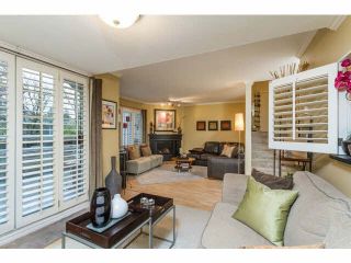 Photo 1: 14 838 TOBRUCK Avenue in North Vancouver: Hamilton Townhouse for sale : MLS®# V1095285