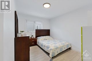 Photo 13: 2084 MAYWOOD STREET in Ottawa: House for sale : MLS®# 1385244