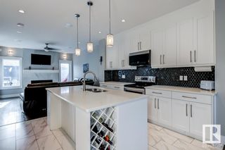 Photo 1: 9945 78 Street in Edmonton: Zone 19 House Half Duplex for sale : MLS®# E4354546