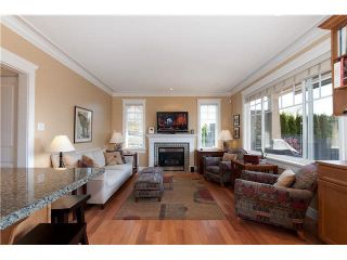 Photo 5: 955 ST. ANDREWS Avenue in North Vancouver: Central Lonsdale 1/2 Duplex for sale : MLS®# V1096676