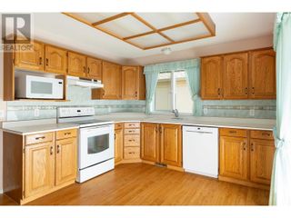Photo 12: 595 Yates Road Unit# 83 in Kelowna: House for sale : MLS®# 10307820