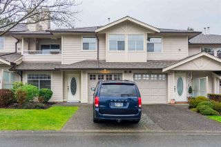 Photo 1: 173 20391 96 Avenue in Langley: Walnut Grove Townhouse for sale in "CHELSEA GREEN" : MLS®# R2346169