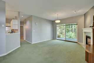 Photo 4: 40 21579 88B Avenue in Langley: Walnut Grove Townhouse for sale in "Carriage Park" : MLS®# R2673424