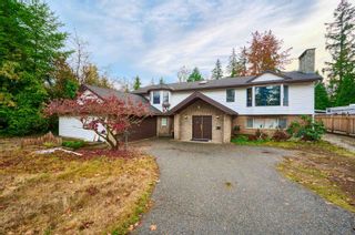 Photo 1: 19950 46 Avenue in Langley: Langley City House for sale : MLS®# R2739362