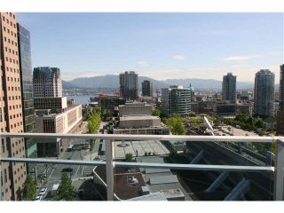 Photo 9: 2210 788 HAMILTON Street in Vancouver: Downtown VW Condo for sale in "TV TOWER 1" (Vancouver West)  : MLS®# V1064375