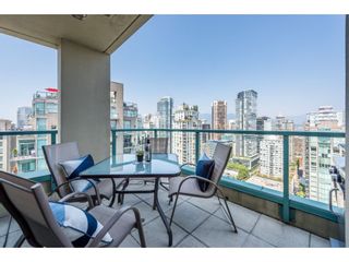 Photo 2: 3501 939 HOMER Street in Vancouver: Yaletown Condo for sale in "THE PINNACLE" (Vancouver West)  : MLS®# R2375975