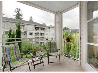 Photo 9: 319 3608 DEERCREST Drive in North Vancouver: Roche Point Condo for sale in "DEERFIELD AT RAVEN WOODS" : MLS®# V957346