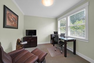 Photo 24: 247 E QUEENS Road in North Vancouver: Upper Lonsdale Townhouse for sale in "QUEENS COURT" : MLS®# R2701837