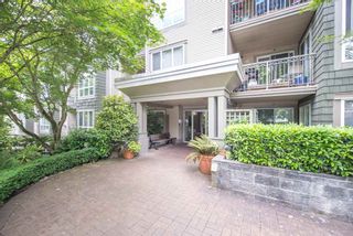 Photo 1: 206 8495 JELLICOE Street in Vancouver: Fraserview VE Condo for sale in "RIVERGATE" (Vancouver East)  : MLS®# R2072919