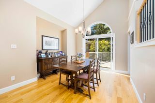 Photo 5: 5730 GROUSEWOODS Crescent in North Vancouver: Grouse Woods House for sale : MLS®# R2713955