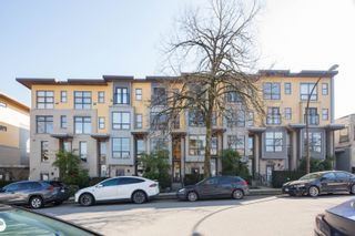 Photo 3: 3796 COMMERCIAL Street in Vancouver: Victoria VE Townhouse for sale in "BRIX 1" (Vancouver East)  : MLS®# R2763550