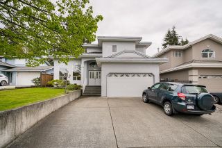 Photo 2: 413 MUNDY Street in Coquitlam: Central Coquitlam House for sale : MLS®# R2685359