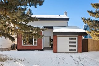 Photo 1: 132 Woodglen Way SW Calgary Home For Sale